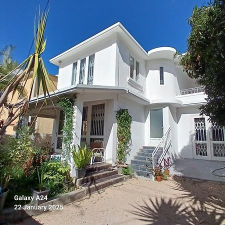 Rivière NoireThe Coral Houseアパートメント エクステリア 写真