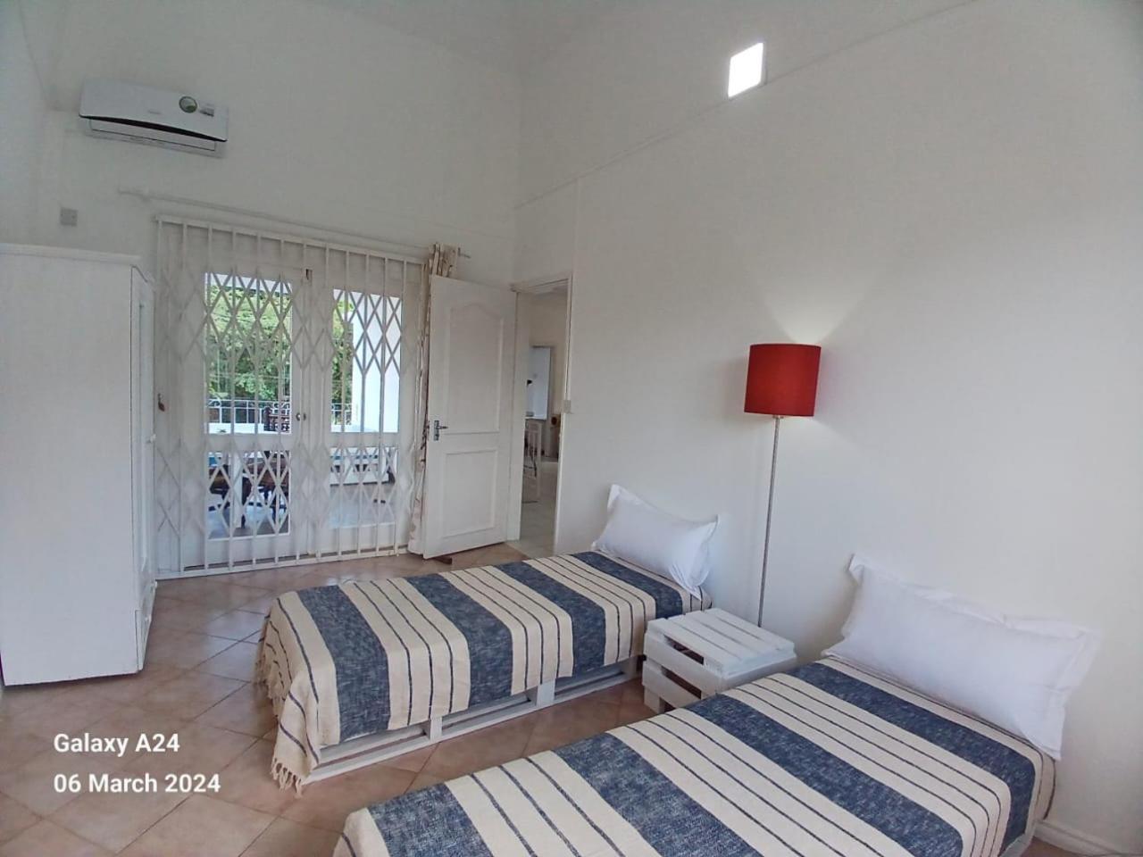Rivière NoireThe Coral Houseアパートメント エクステリア 写真