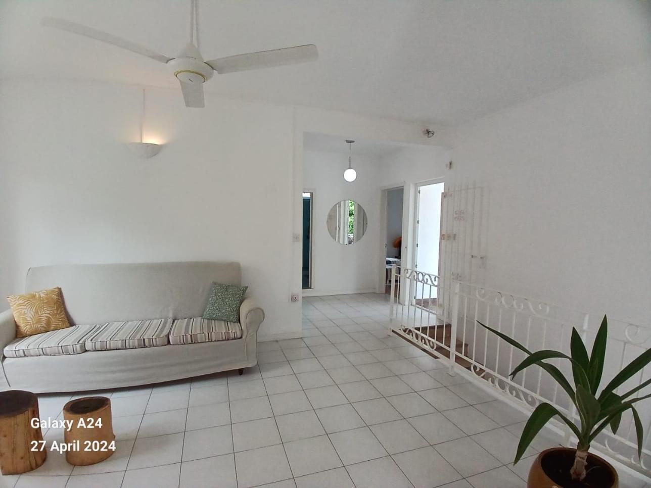 Rivière NoireThe Coral Houseアパートメント エクステリア 写真